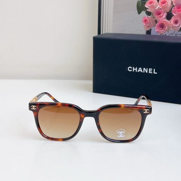 CC* Eyewear SIZE: 52-22-145