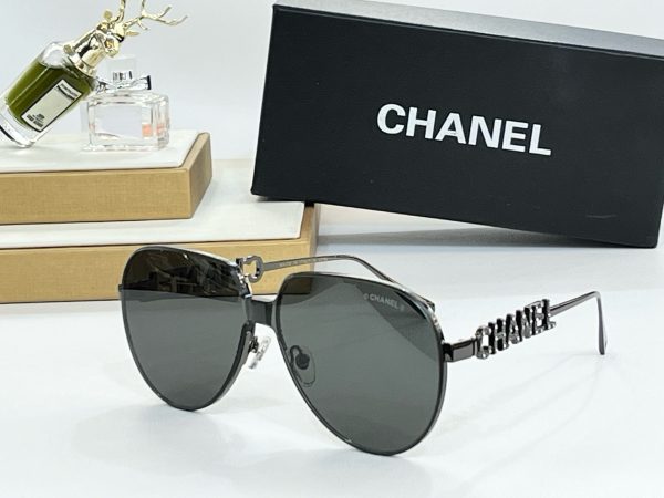 CC* Eyewear SIZE: 62-14-142