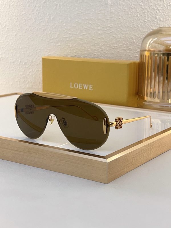 LOEW* Eyewear SIZE: 146-0-143