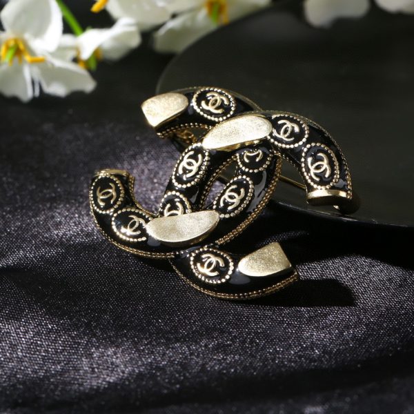 CC new arrival brooch 007