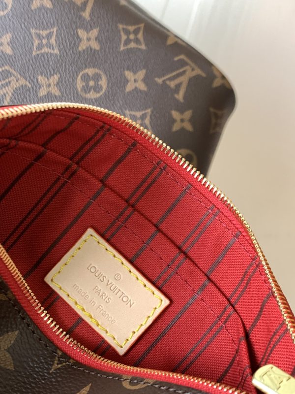 4 Color M40995 Woman Handbag 31 X 28 X 14 Cm