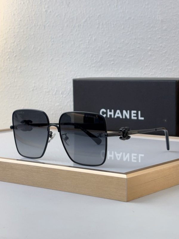 CC* Eyewear SIZE: 60-17-145