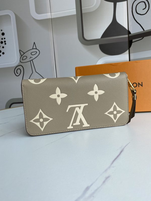 3 Color M69794 Wallet 19.5X10Cm