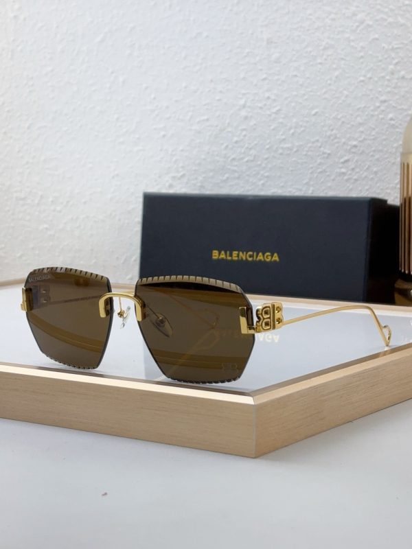 BALE**IAGA Eyewear SIZE: 62-15-140