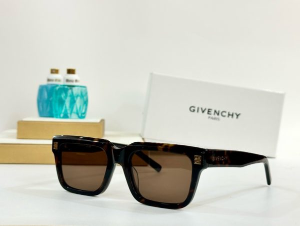 GIVENCH* Eyewear SIZE: 55-15-145