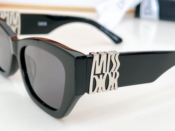 DI*R Eyewear SIZE: 56-17-140 - Image 10