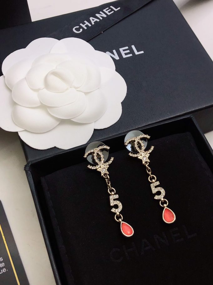 cc Earrings - Image 4