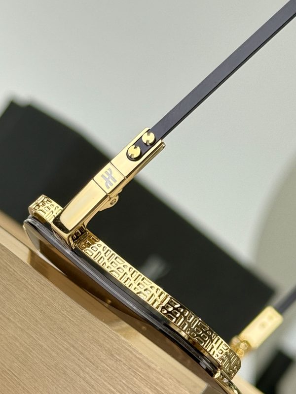 HUBL*T Eyewear SIZE: 60-15-145
