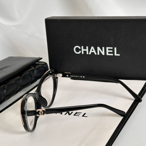 CC* Eyewear SIZE: