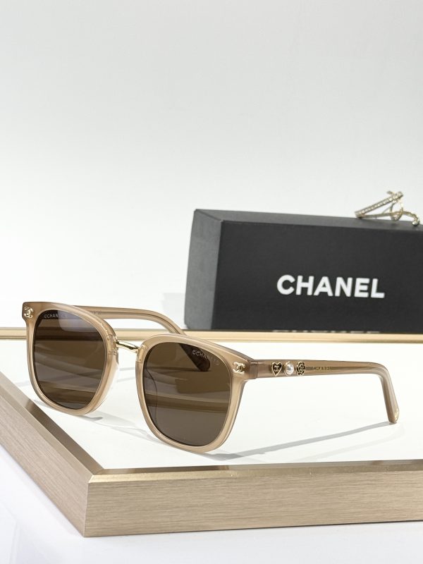 CC* Eyewear SIZE: 57-18-145