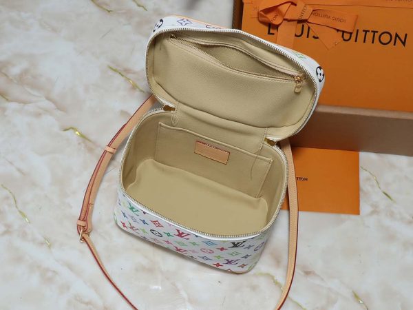 New M13747 M40995 M42265 M44936 M42263 High Quality 24X17X14Cm Small Flowers Real Leather Makeup Bag With Adjustable Strap Bb-928090
