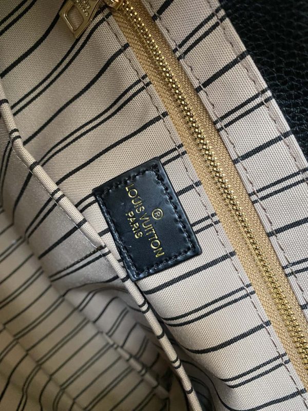 2 Color M40249 M93450 Handbag 47.0 X 32.0 X 22.0Cm