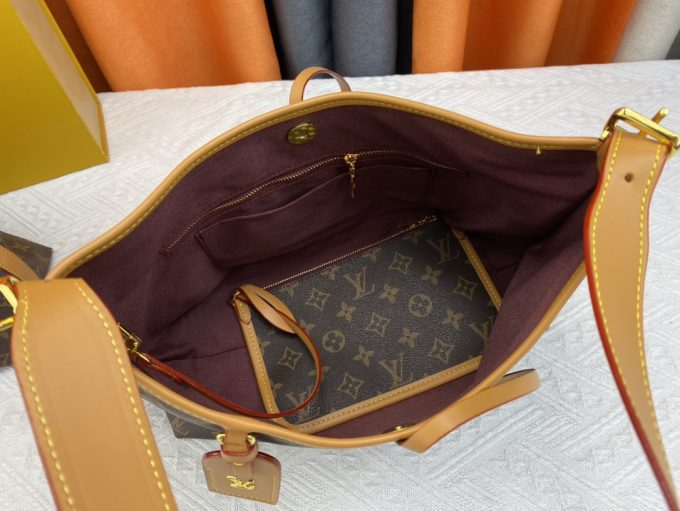 M46197 M46203 Woman Handbag 29 X 24 X 12 Cm - Image 2