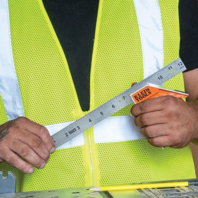 Klein Tools 935CSEL Electrician's Combination Square, 12-Inch - Image 10