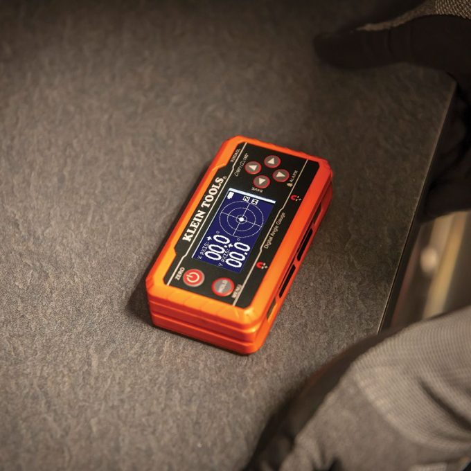Klein Tools 935DAGL Digital Level Angle Finder with Programmable Angles, Measures 0 - 90 and 0 - 180 Degree or Dual Axis Bullseye Ranges - Image 10