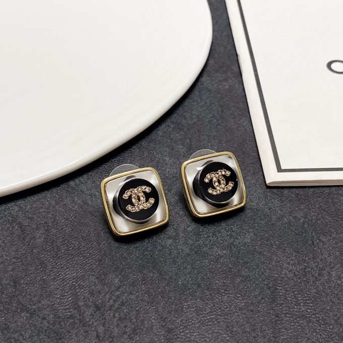 cc Earrings - Image 7