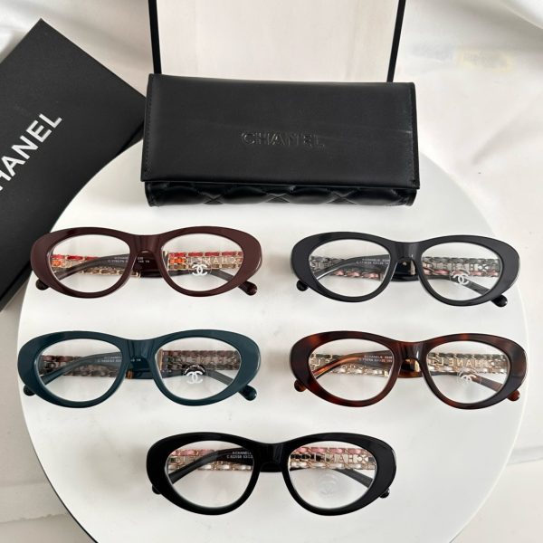 CC* Eyewear SIZE: 54-17-140