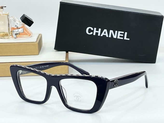 CC* Eyewear SIZE: 54-17-140 - Image 4