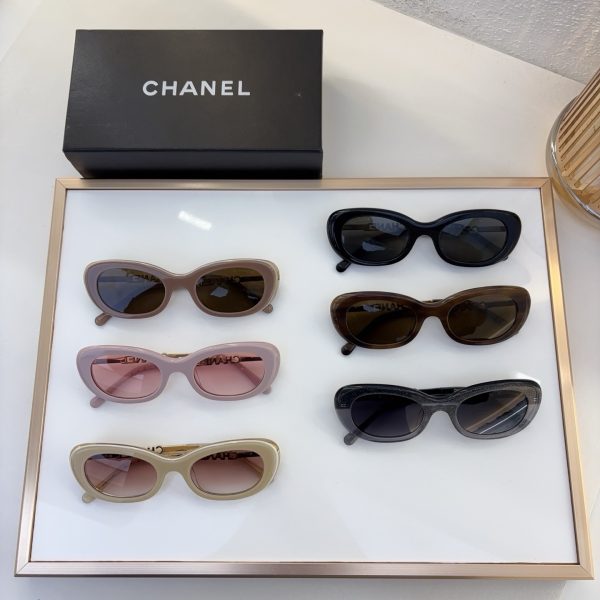 CC* Eyewear SIZE: 50-23-145