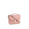 L hot sale Pochette Metis M44875