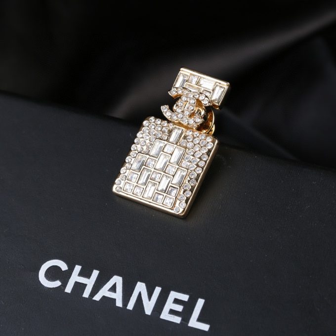 CC new arrival brooch 021 - Image 3