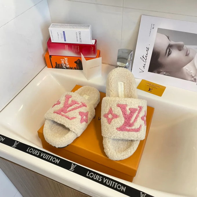 Lamb Wool Slippers - Image 2