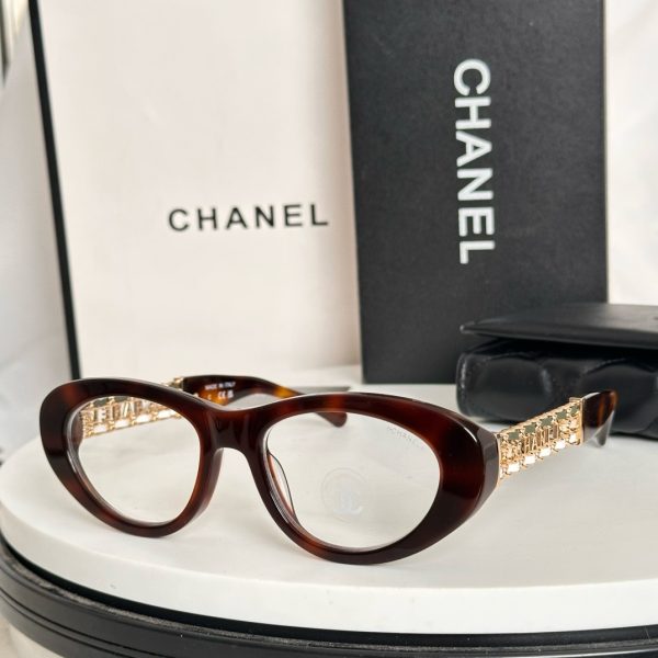 CC* Eyewear SIZE: 54-17-140
