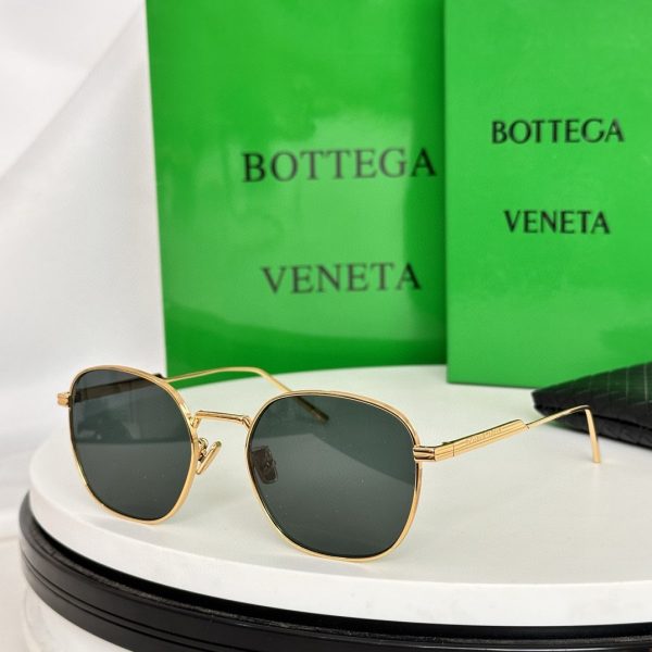 BOTTEG* VENE*A Eyewear SIZE: 55-21-140