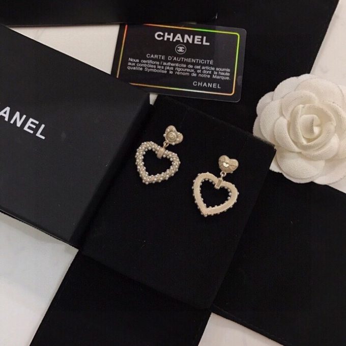 cc Earrings - Image 3