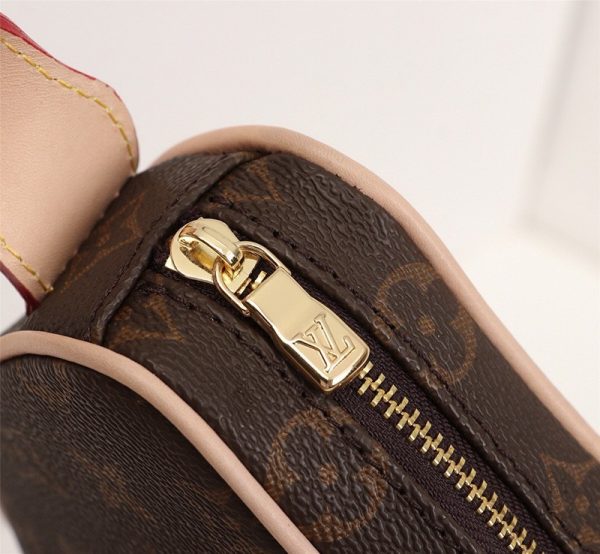 L M51510 Pochette Croissant Shoulder Bag