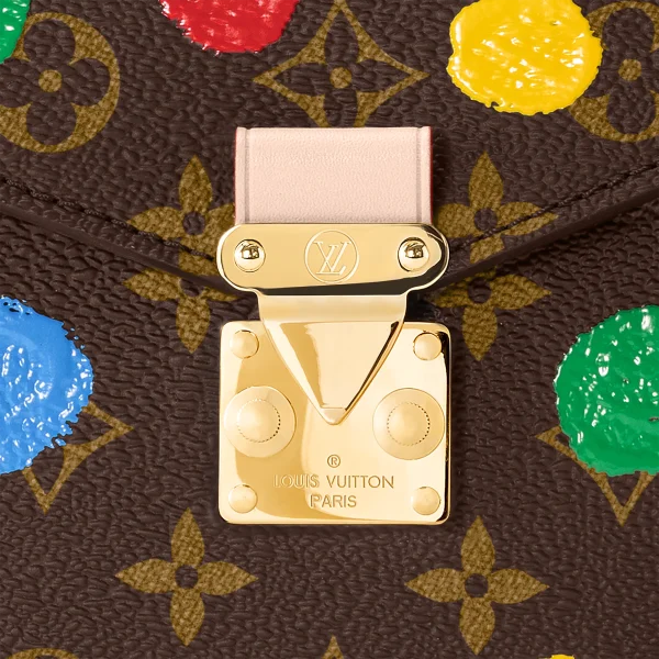 L M46384 L X YK POCHETTE M??TIS?