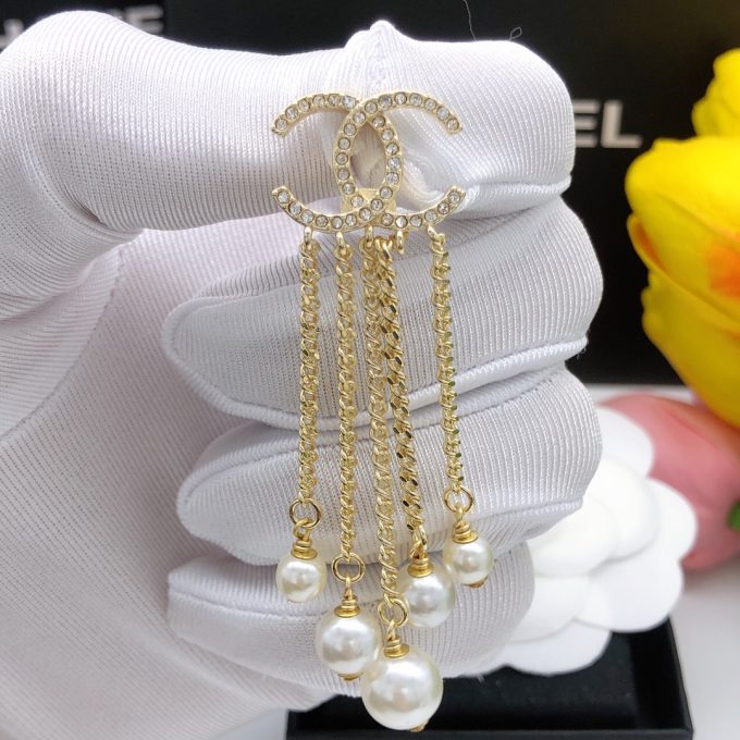 cc Earrings - Image 6