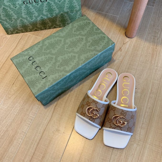 Brown Canvas Embossed Flat Slippers - Image 5