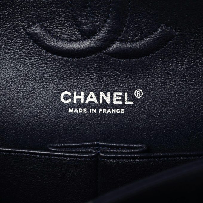 CC CN34 Lambskin Quilted Medium Double Flap in Navy - Image 4
