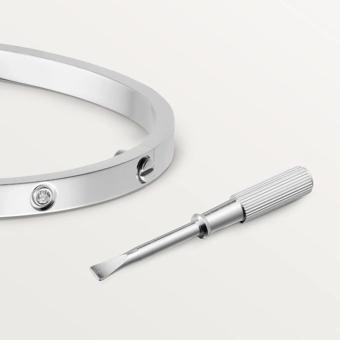 car The London Love Bracelet With 8 Diamonds Small Model-4mm Width - Image 10