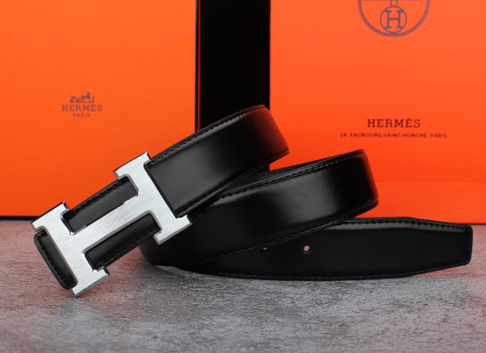 2 Colors Classic Alphabet Buckle Leather Belt - Image 3