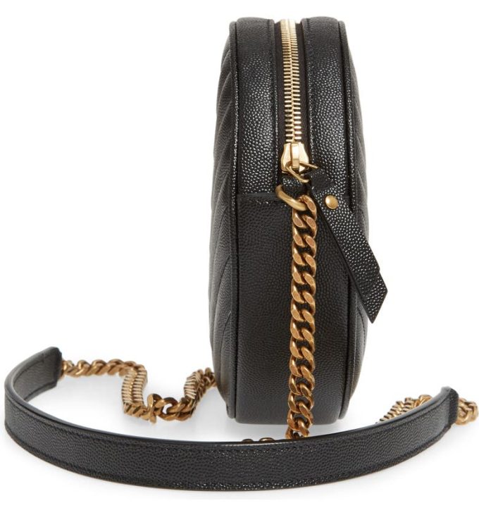 Y Vinyle Round Camera Bag in Chevron-Quilted Grain de Poudre Embossed Leather - Image 3