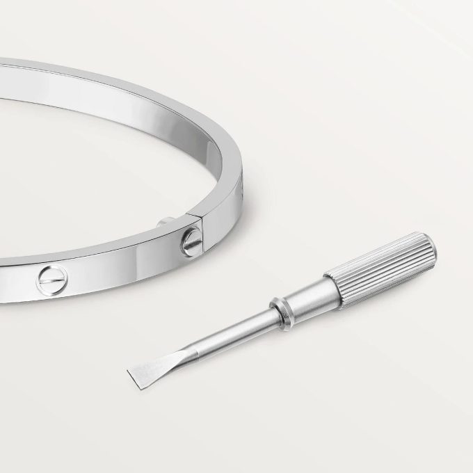 car The London Love Bracelet Small Model-4mm Width - Image 2