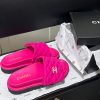 Diamond Logo Slippers