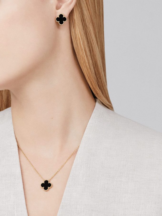 Inspired VA Sweet Alhambra Clover Leaf Necklace - Image 3