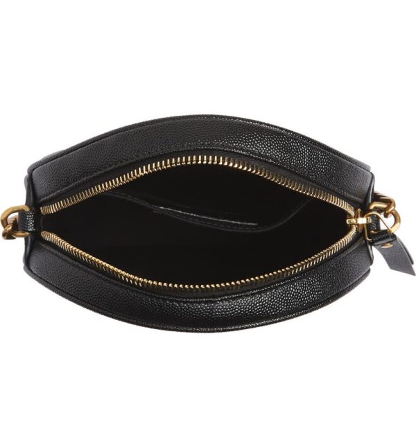 Y Vinyle Round Camera Bag in Chevron-Quilted Grain de Poudre Embossed Leather