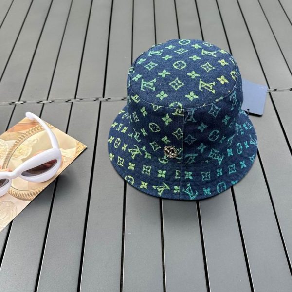 L Hat 02