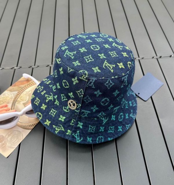 L Hat 02
