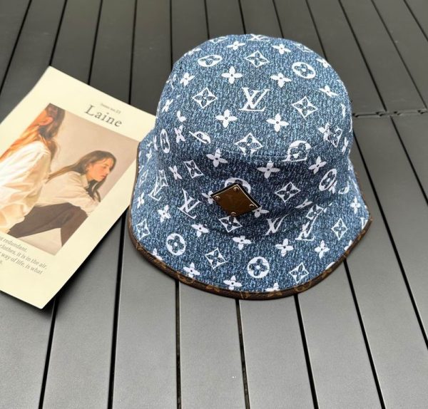 L Hat 03