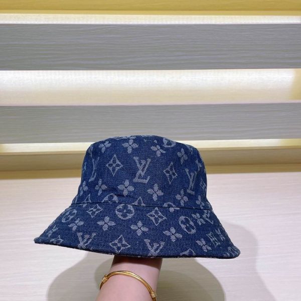 L Hat 18