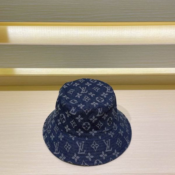 L Hat 18