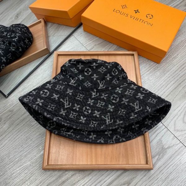L Hat 30