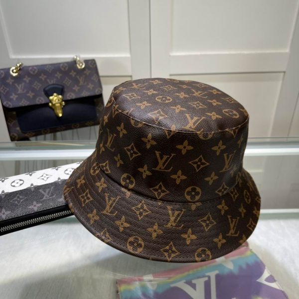L Hat 70