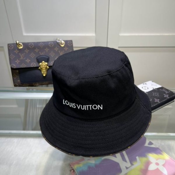 L Hat dxn