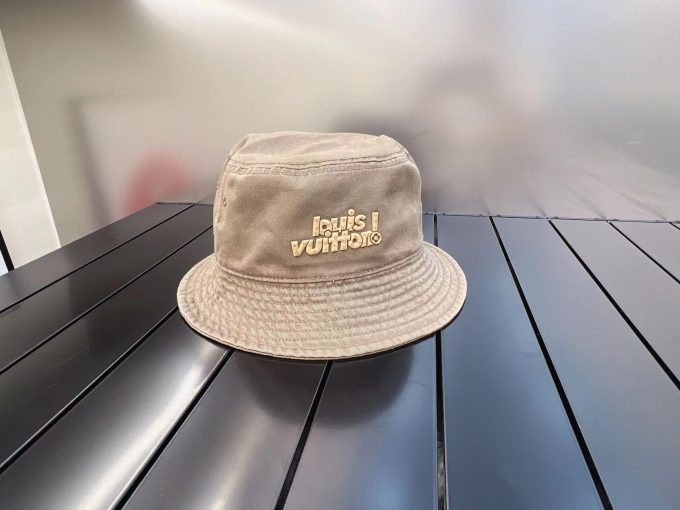 L Hat dxn - Image 19